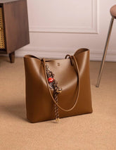 حقيبة يد نسائية كبيرة الحجم باللون البني - KSA